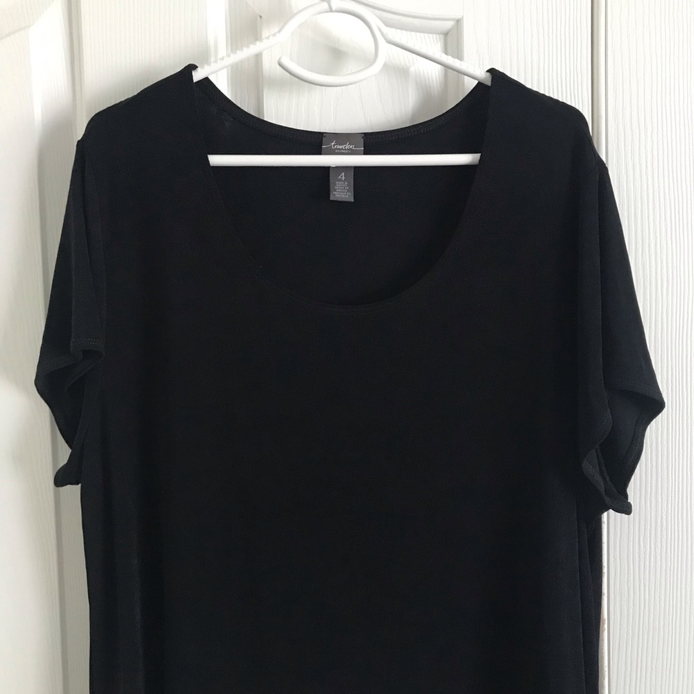 Chico’s Travelers Classic Black Short Sleeve Top Size 4 Excellent Condition!